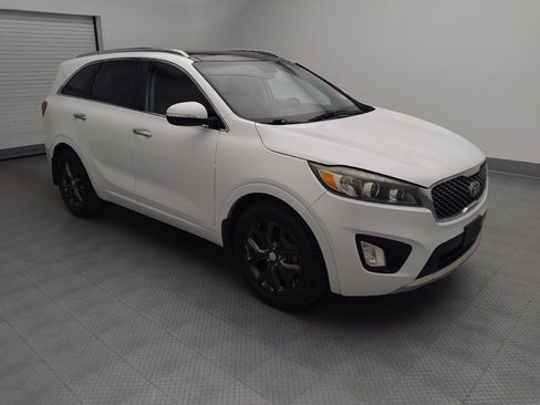 Used 2017 Kia Sorento SX FWD image 11