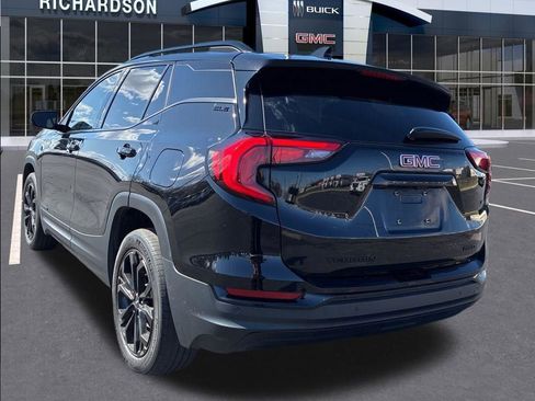 Used 2021 GMC Terrain SLE w/ Driver Convenience Package image 5