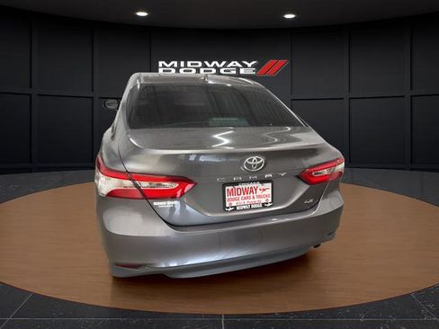 Used 2020 Toyota Camry LE FWD image 6