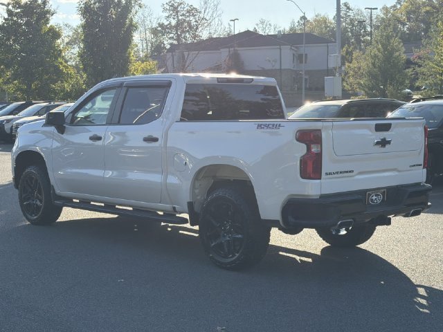 Used 2024 Chevrolet Silverado 1500 Custom Trail Boss w/ LPO, Dark Essentials Package AWD/4WD image 5