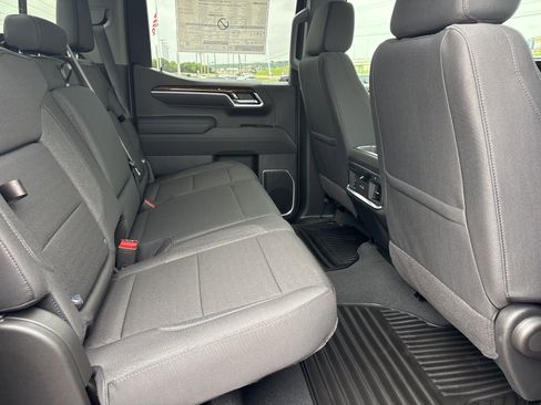 New 2026 GMC Sierra 1500 Elevation w/ Preferred Package image 17