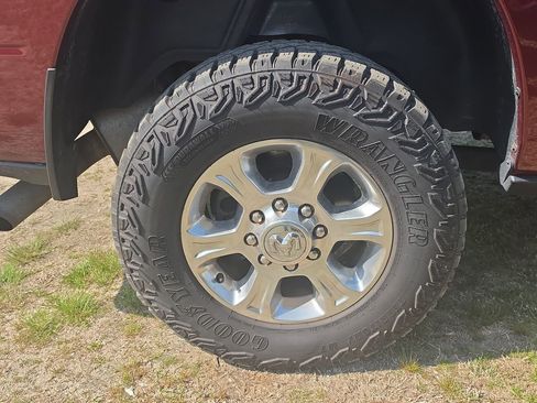 Used 2019 RAM 2500 Big Horn AWD/4WD image 7