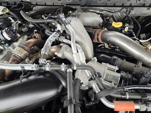Certified 2024 Ford F250 Lariat w/ Lariat Ultimate Package AWD/4WD image 30