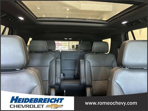 Certified 2023 Chevrolet Tahoe Z71 w/ Luxury Package AWD/4WD image 38
