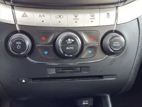 Used 2019 Dodge Journey GT image 33