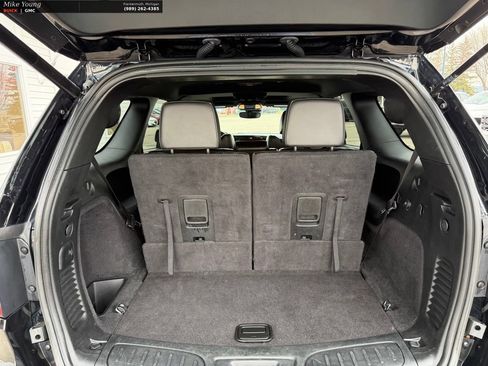 Used 2024 Dodge Durango R/T AWD/4WD image 9
