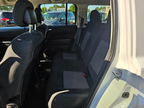 Used 2014 Jeep Patriot Sport w/ Power Value Group image 10