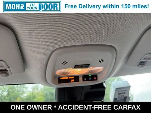 Used 2025 Chevrolet Trax LT FWD image 32