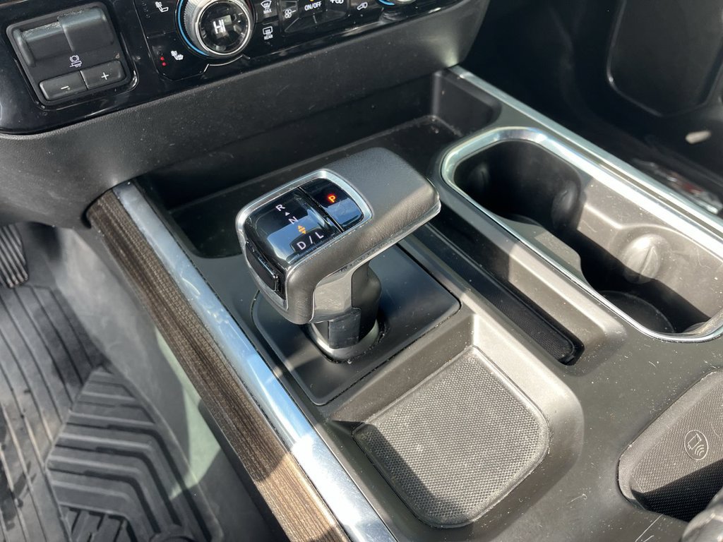 Used 2022 Chevrolet Silverado 1500 RST AWD/4WD image 15