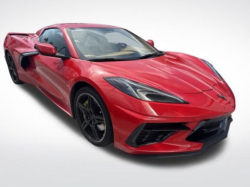 Used 2021 Chevrolet Corvette Stingray Premium Conv w/ Z51 Performance Package RWD image 2