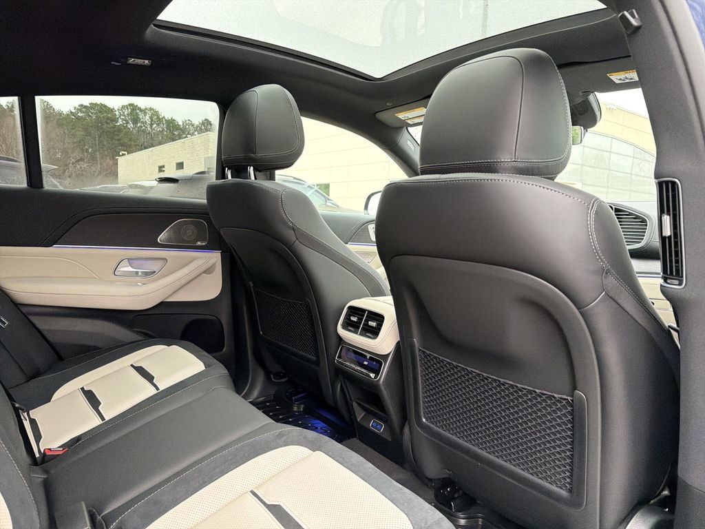 New 2026 Mercedes-Benz GLE 53 AMG 4MATIC Coupe image 18
