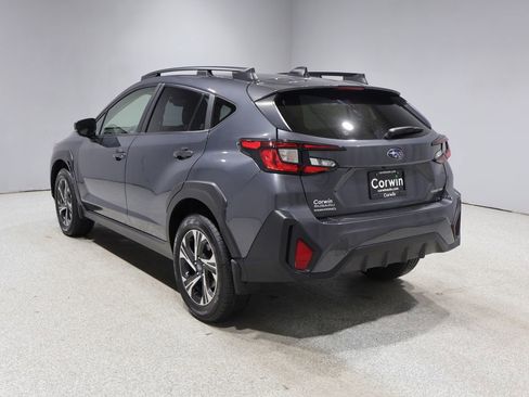 Used 2024 Subaru Crosstrek 2.0i Premium AWD/4WD image 5
