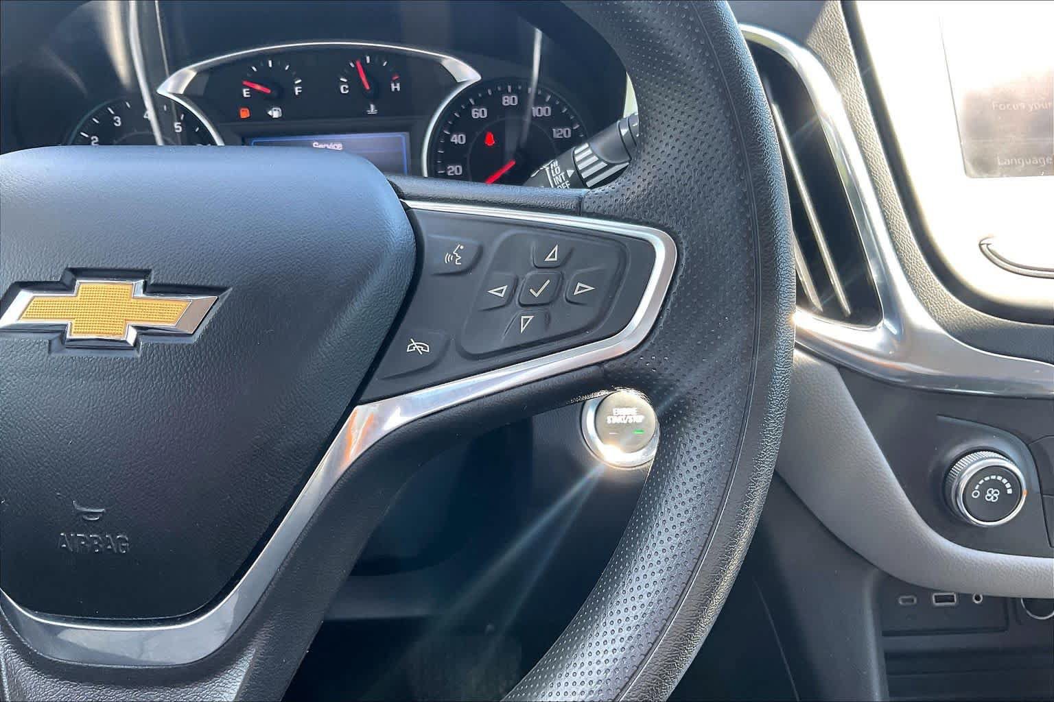 Used 2022 Chevrolet Equinox LT AWD/4WD image 25