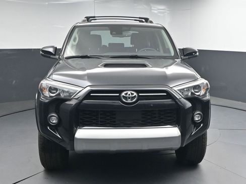 Used 2023 Toyota 4Runner TRD Off-Road Premium w/ Moonroof Package AWD/4WD image 2