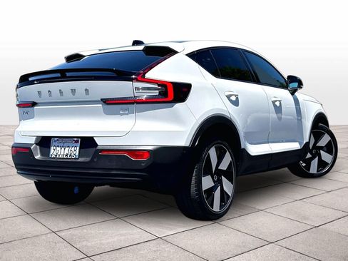 Used 2023 Volvo C40 P8 Recharge Ultimate AWD/4WD image 16