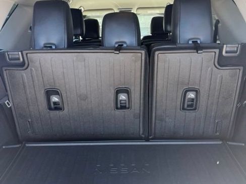 Used 2025 Nissan Pathfinder SL w/ Cargo Package AWD/4WD image 9
