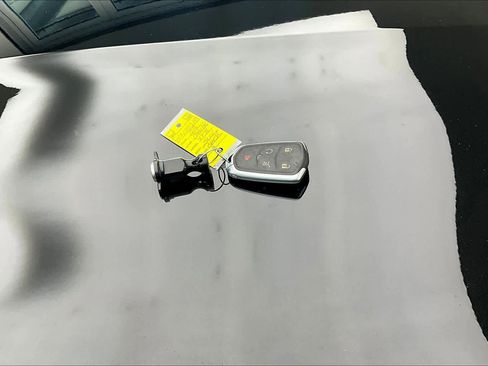 Used 2022 Cadillac XT5 Luxury image 26