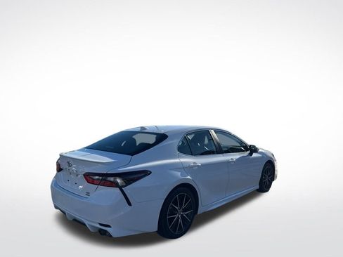 Certified 2024 Toyota Camry SE image 5