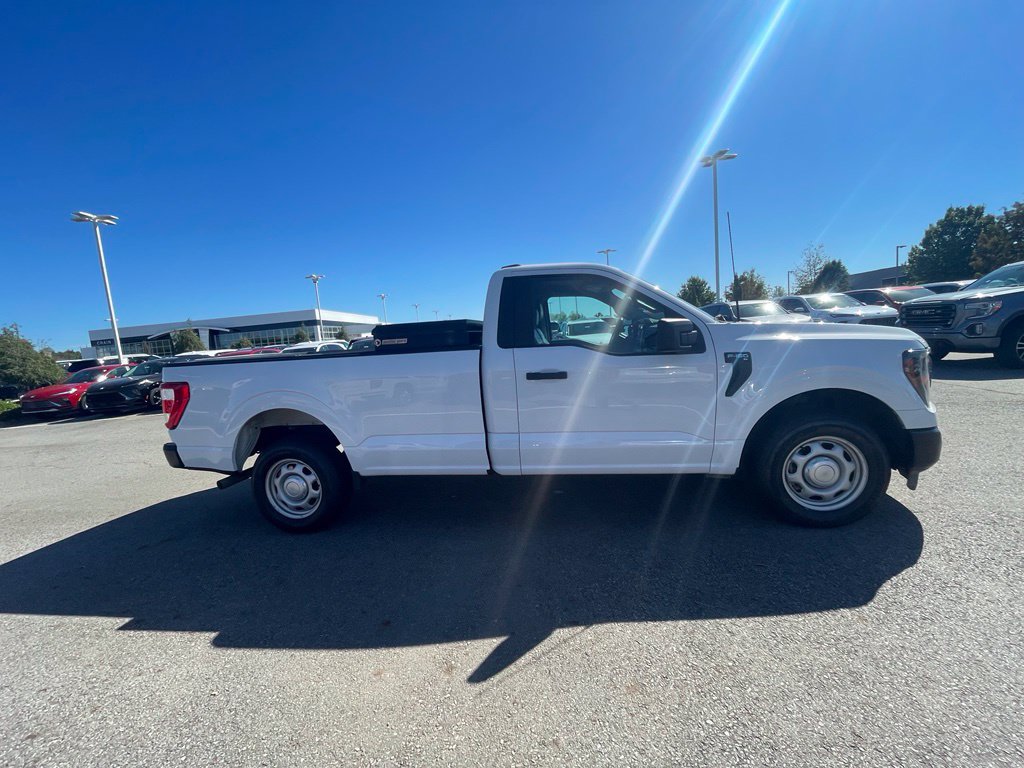 Used 2023 Ford F150 XL w/ Trailer Tow Package RWD image 5