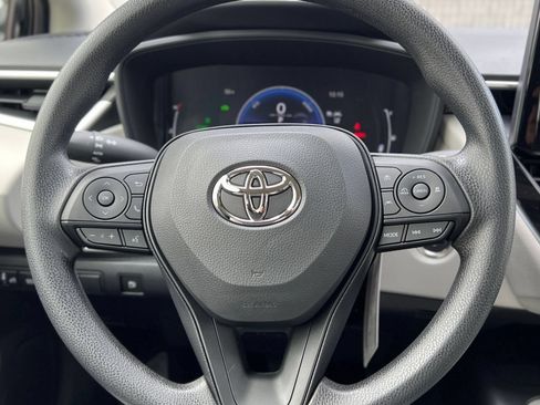 New 2026 Toyota Corolla LE FWD image 34
