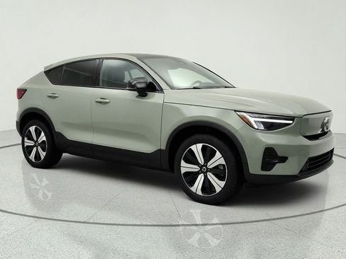 Used 2023 Volvo C40 P8 Recharge Plus AWD/4WD image 3