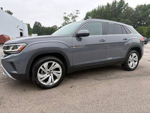 Used 2021 Volkswagen Atlas Cross Sport SEL AWD/4WD image 4