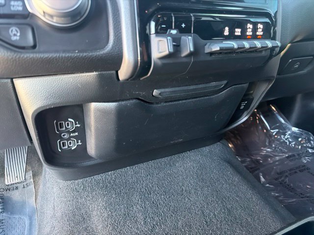 Used 2023 RAM 1500 Laramie AWD/4WD image 27