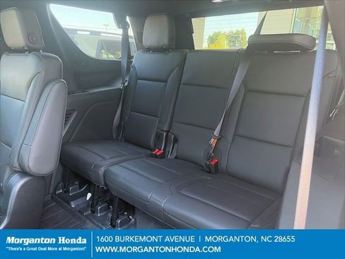 Used 2021 Chevrolet Tahoe Z71 w/ Z71 Signature Package AWD/4WD image 31