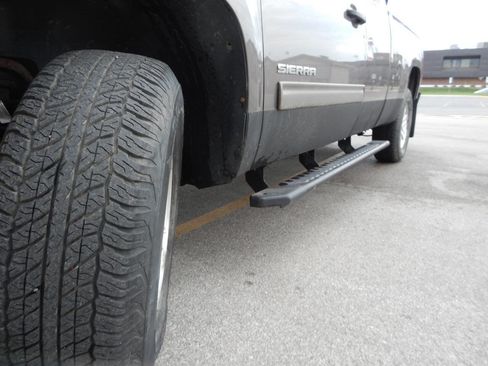 Used 2013 GMC Sierra 1500 SLE w/ Power Tech Package image 15