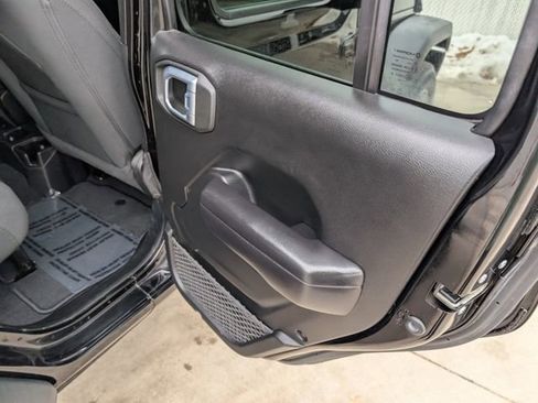 Used 2021 Jeep Wrangler Unlimited Sport image 27
