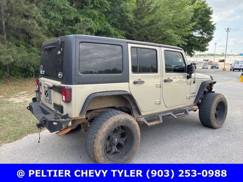 Used 2018 Jeep Wrangler Unlimited Sport S image 7