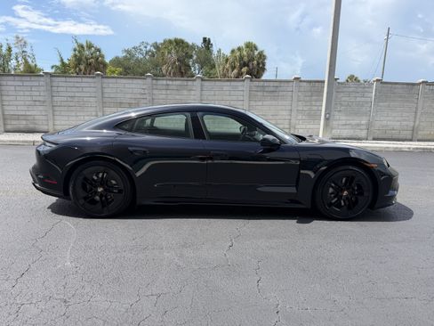 New 2026 Porsche Taycan RWD image 7