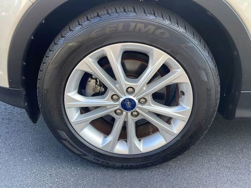 Used 2018 Ford Escape SEL FWD image 24