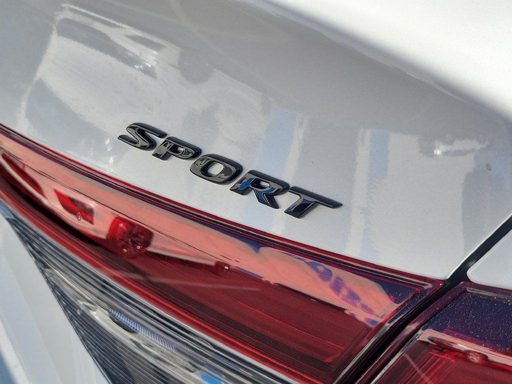 Used 2026 Honda Civic Sport image 9