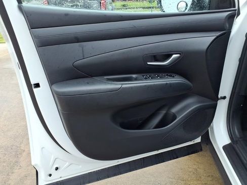 Used 2025 Hyundai Tucson SEL FWD image 18