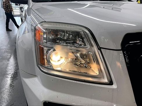 Used 2017 GMC Terrain SLT w/ Driver Alert Package I AWD/4WD image 29