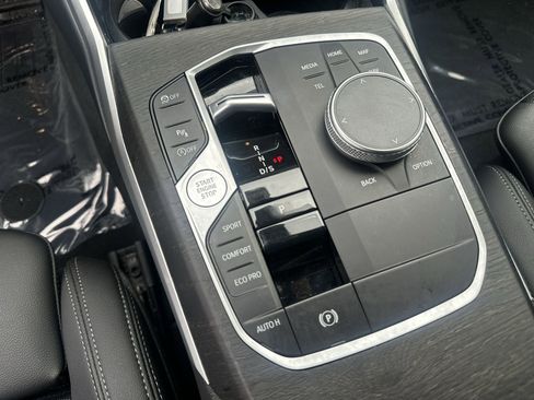 Used 2023 BMW 330i Sedan w/ Driving Assistance Package image 23