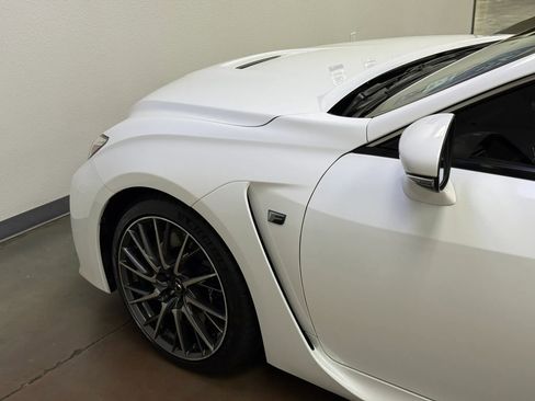 Used 2015 Lexus RC F w/ Performance Package RWD image 10