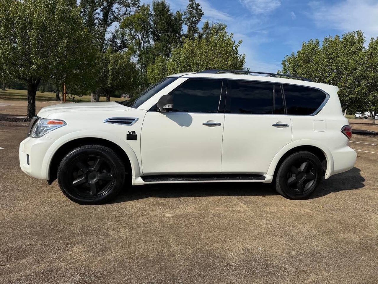 Used 2019 Nissan Armada Platinum w/ Captain's Chairs Package AWD/4WD image 5
