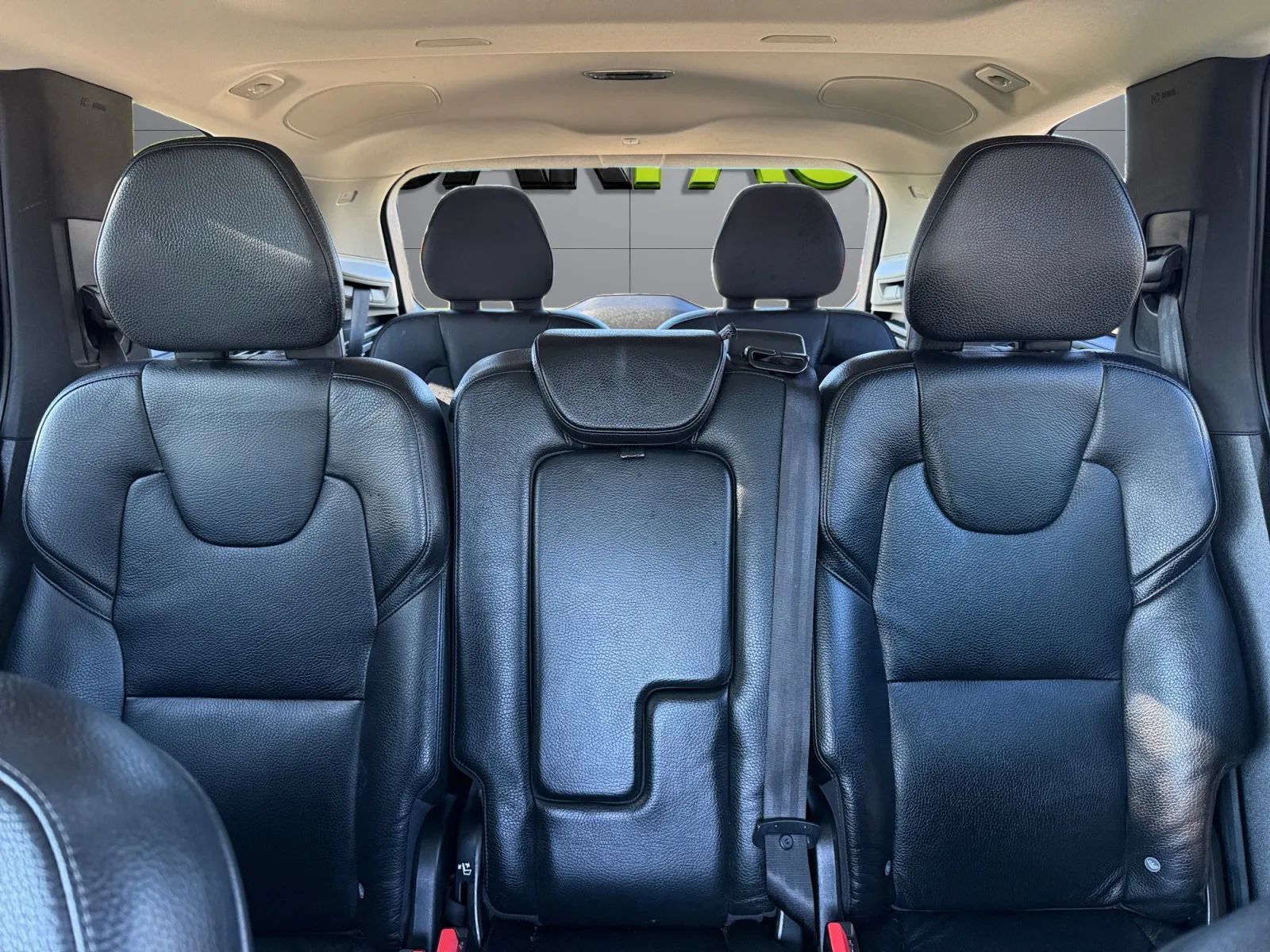 Used 2019 Volvo XC90 T5 Momentum AWD/4WD image 37