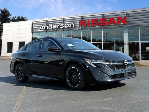 New 2026 Nissan Sentra SR image 1