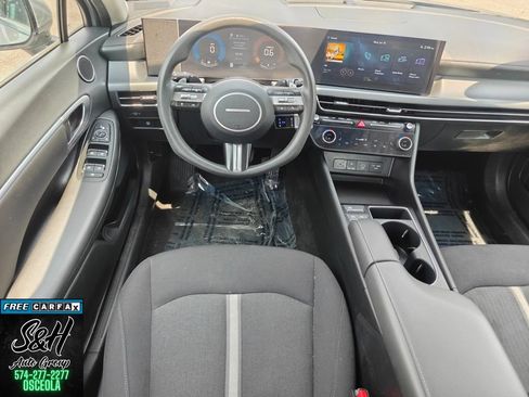 Used 2024 Hyundai Sonata SEL FWD image 4