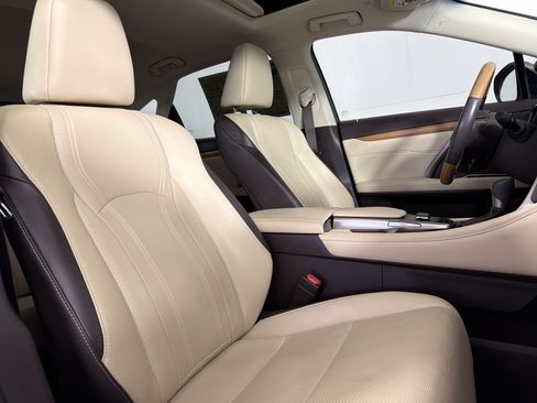 Used 2019 Lexus RX 350 AWD w/ Navigation Package image 28