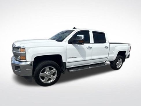Used 2015 Chevrolet Silverado 2500 LTZ w/ Z71 Package, Off-Road AWD/4WD image 6