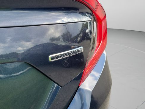Used 2017 Honda Civic Touring image 21