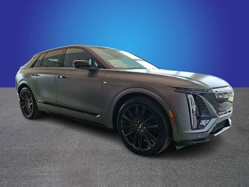 New 2026 Cadillac Lyriq V AWD/4WD image 3