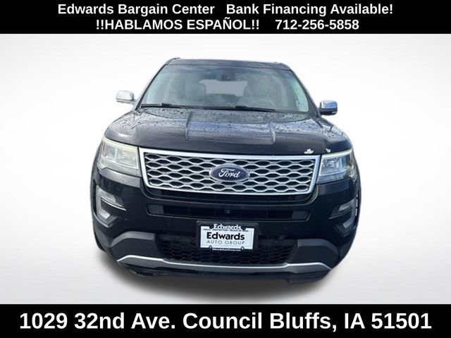 Used 2017 Ford Explorer Platinum AWD/4WD image 2