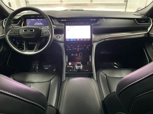 Used 2024 Jeep Grand Cherokee Limited 4xe image 23