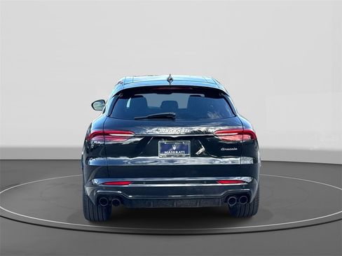 New 2025 Maserati Grecale Modena image 4