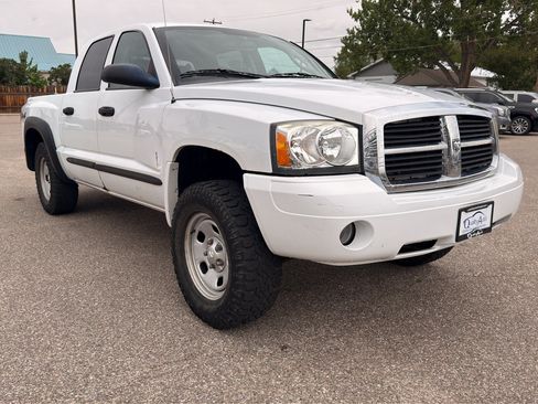 Used 2007 Dodge Dakota SLT AWD/4WD image 5